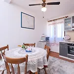 Ana Apartament Mali Lošinj