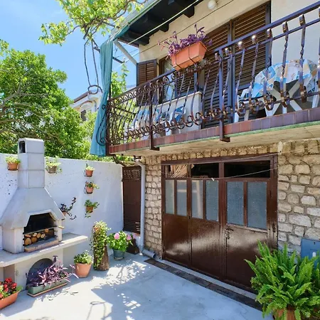 Ana Apartament